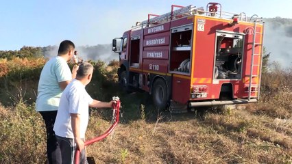 Köylülerden yangın söndürme çalışmasına destek - ZONGULDAK