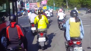 World Worst Drivers on Cars and scooters