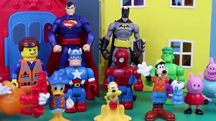 Mickey Mouse Makes Peppa Pig Play Doh Halloween Costume with Batman and Duplo Lego Spiderm