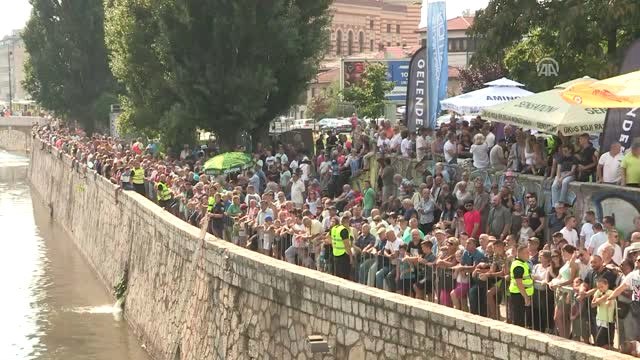 Saraybosna'da Bentbasa Atlama Yarışları - Bosna