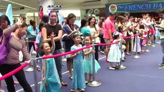DISNEY FROZEN Meet and Greet Anna and Elsa at SM MOA by Toy Kingdom