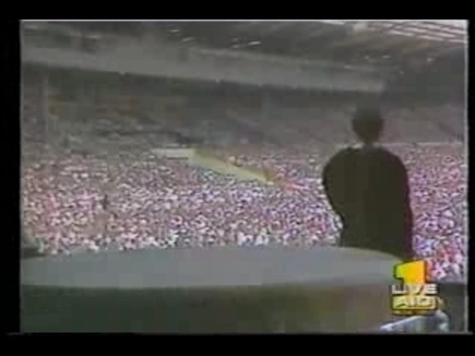 Sade why can't w live together (live aid 1985)