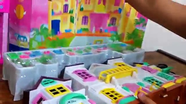 Play Doh Peppa Pig Peek n Surprise Playhouse Playset Doll House Unboxing Toys Review