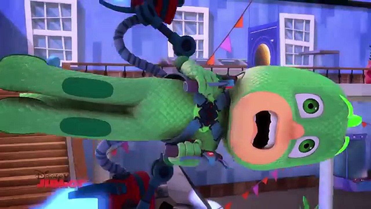 PJ Masks Pogo Dozer | Official Disney Junior Africa