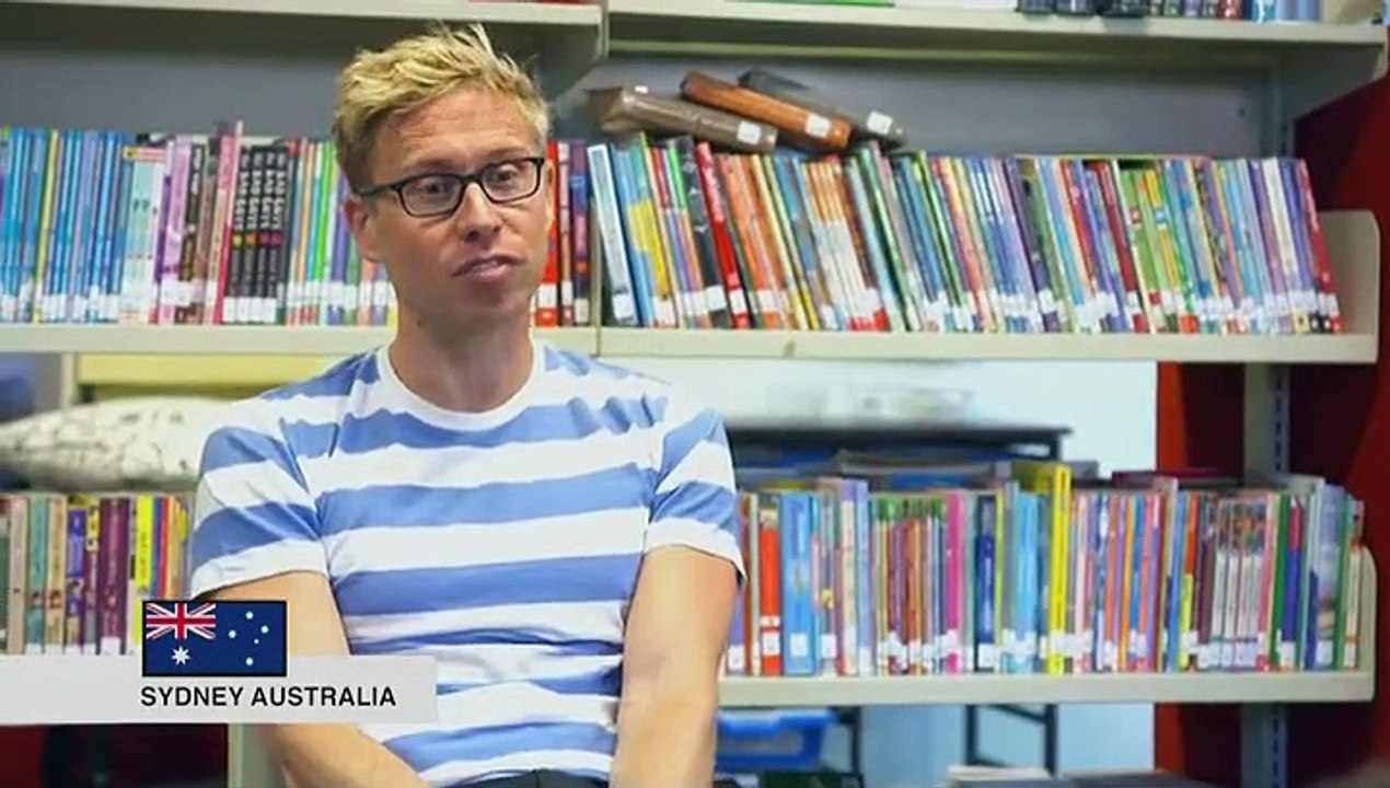 The Russell Howard Hour - S01E10