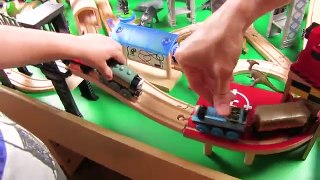Thomas and Friends | Thomas Train and Dinosaur Island Play Table | Fun Toy Trains for Kids