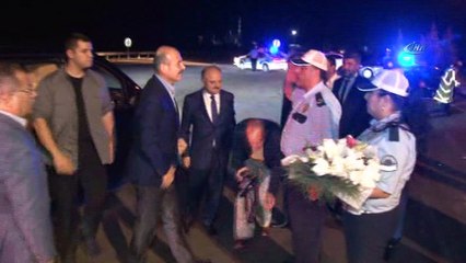 Gece yarısı sürücülere Bakan Süleyman Soylu sürprizi