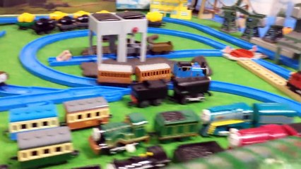 Thomas and friends Thomas saves the day トーマス プラレール ガチャガチャ トーマスきゅうばをすくう