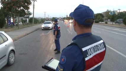 Jandarma'dan 2 Saniyede Gbt Sorgusu
