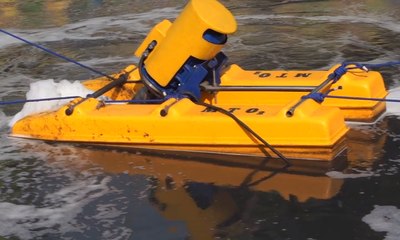 Cara Pemerintah Hilangkan Bau di Kali Item - AIMAN