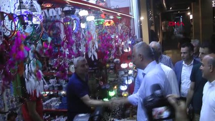 Antalya Bakan Ersoy Kemer'de Esnafı Ziyaret Etti