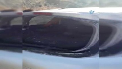 Kaza Sonrası Araçta Sıkışan Vatandaşları İtfaiye Kurtardı