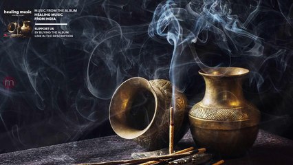 *POWERFUL* MUSIC TO REMOVE NEGATIVE ENERGY FROM HOME (FEAT KHARAHARAPRIYA RAAGA )