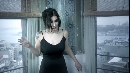 İrem Derici - Değmezsin Ağlamaya