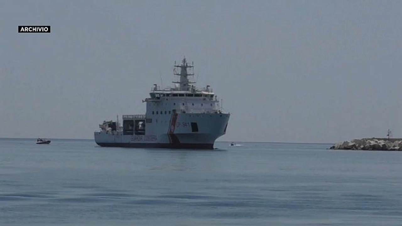 Διχάζει Ιταλία και Μάλτα το πλοίο Ντιτσιότι που...