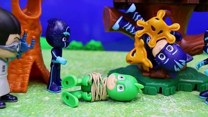 PJ Masks Save Christmas with Stolen Tree and Presents by Romeo Grinch and Lair Explosion w