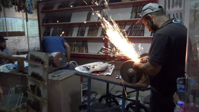 Bıçak Bileme Ustalarının Kurban Bayramı Mesaisi