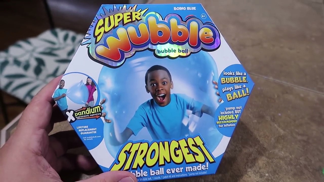 GLOW IN THE DARK SUPER WUBBLE BUBBLE!