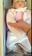 **Unboxing** Ashton Drake Sweet Dreams Bella