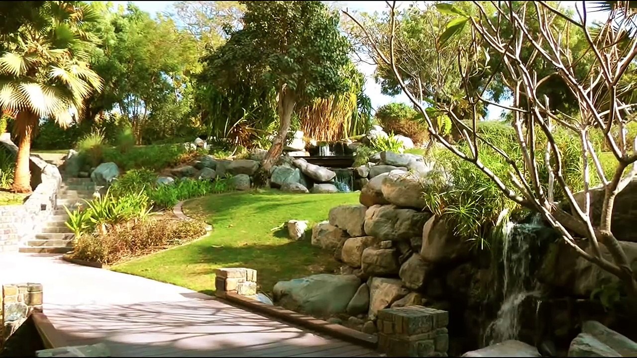 Jebel Ali Golf Resort Dubai | Jebel Ali Hotel & Palm Tree Court