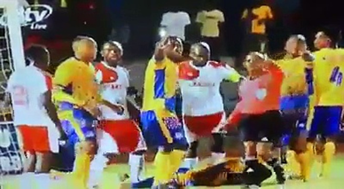  BTV  Township Rollers FC vs Tafic SCCommotion at the end of the game - five red cards flashed out - two handed to Rollers’ Joel Mogorosi & Mthokozisi Msomi,