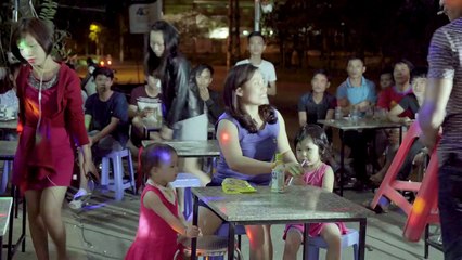 lại là anh thợ xây với ca khúc Hoa Trinh Nữ trà đá vĩnh yên