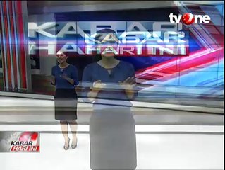 Aksi Lucu Bocah Salami Ratu Inggris