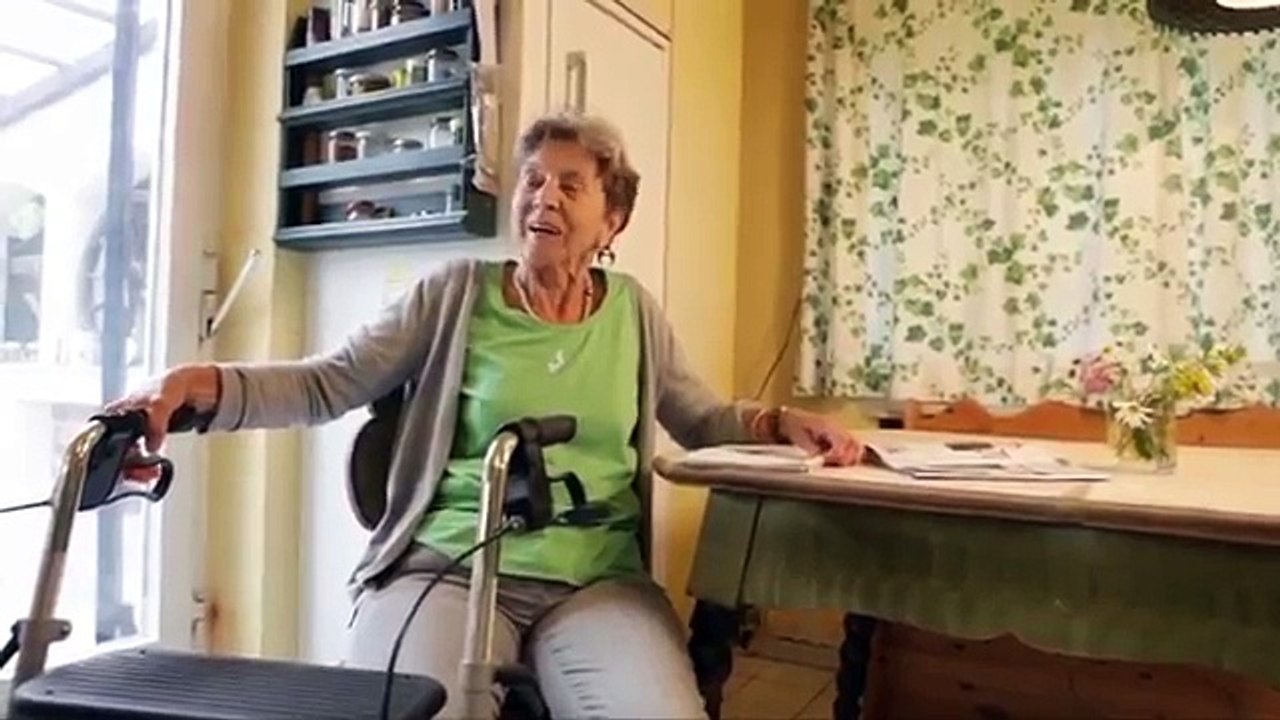 Clip 20 - Generationen miteinander. ,, Mache ich, Oma'