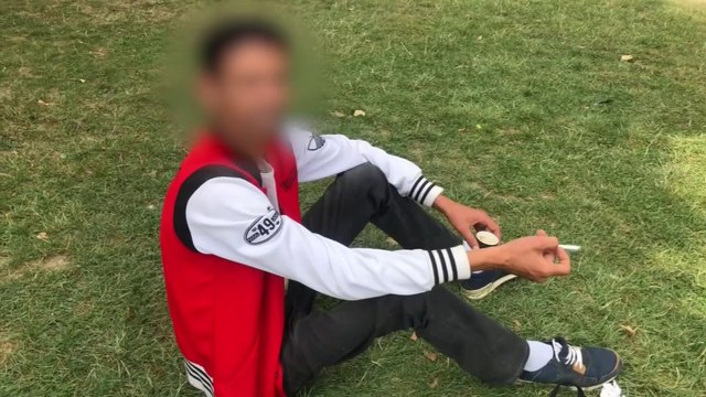 Encore une atteinte à la liberté! Les fumeurs interdits de cigarette dans certains parcs parisiens