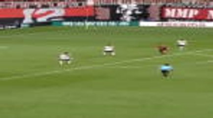 لقطة: الدوري الياباني: تسديدة سونغكراسين تدشّن عودة سابورو المظفّرة أمام أف سي طوكيو