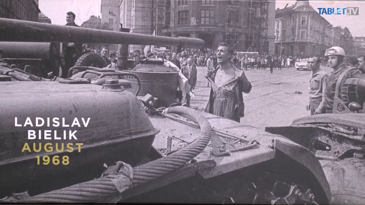 AUGUST 1968: Poznáme príbeh slávnej fotografie L. Bielika