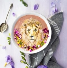 Découvrez ces magnifiques dessins faits sur des smoothies !