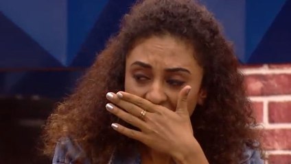 ലാലേട്ടനു മുന്നിൽ പൊട്ടക്കരഞ്ഞ് പേളി | filmibeat Malayalam