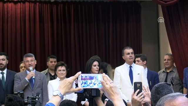 Sarıeroğlu, Yüreğir Kültür Merkezi'nde bayramlaşma programına katıldı - ADANA