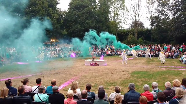 Un spectacle équestre aux Féeries de Beloeil
