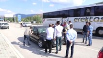 Çankırı'da Sürücü ve Yolculara Kaya Tuzu ve Kızılcık Ekşisi İkramı