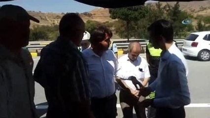 Tezgahları Kaldırılan Çiftçiler ile Polis ve Jandarma Arasında Arbede