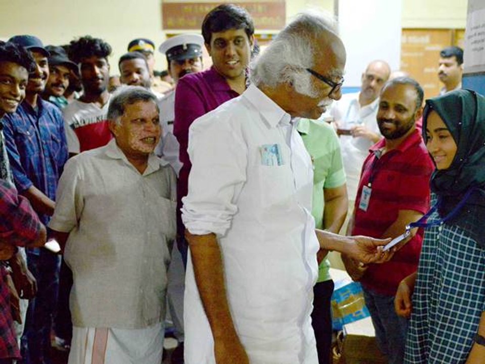 രോഗവ്യാപനത്തിനെതിരെ ജാഗ്രതാ നിര്‍ദേശം | Oneindia Malayalam