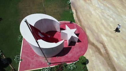 Kore Gazisinin 30 Yıllık "Şehitlik Nöbeti"