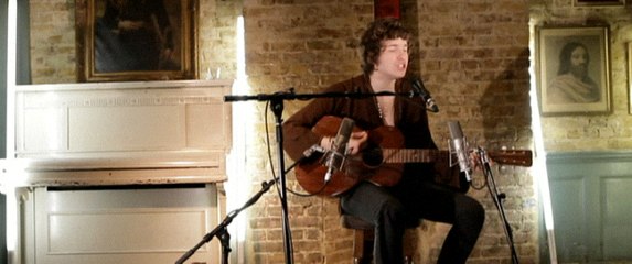 The Kooks - Carried Away (Live)