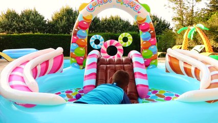 LE TRÉSOR CACHÉ DE L'ILE AUX BONBONS ☠️- Children Found Candy Pirate Treasures Video for kids