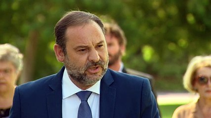 Ábalos en aniversario de Spanair: "Este país tiene que aprender a tratar a sus víctimas"