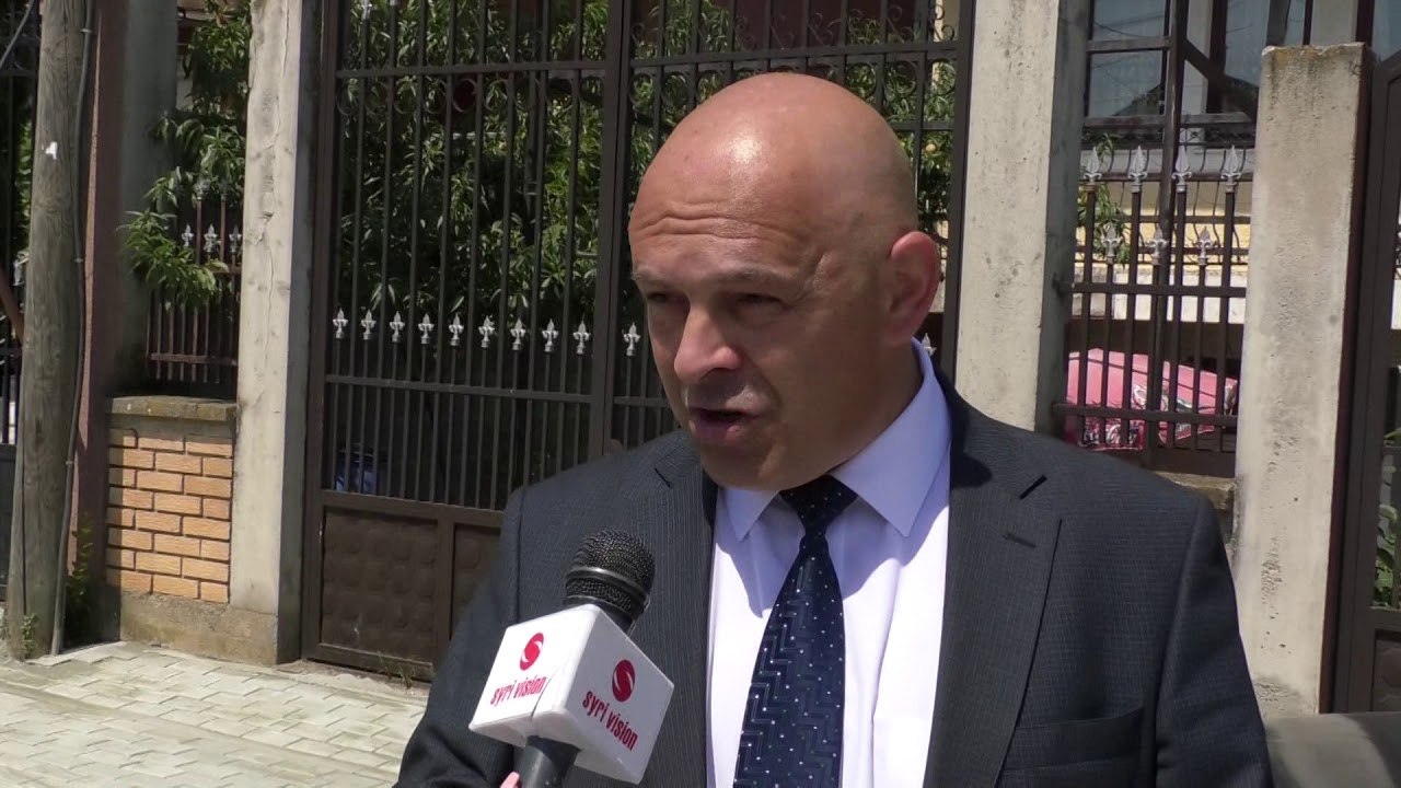 Nga sot Komuna e Gjakovës nisi punën përkohësisht në ish Bankos