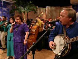 Bill & Gloria Gaither - Going Up
