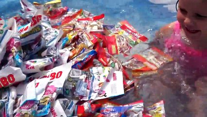 pool Chupa Chups бассейн Gummy конфеты Skittles в бассейне Джони Джони Да