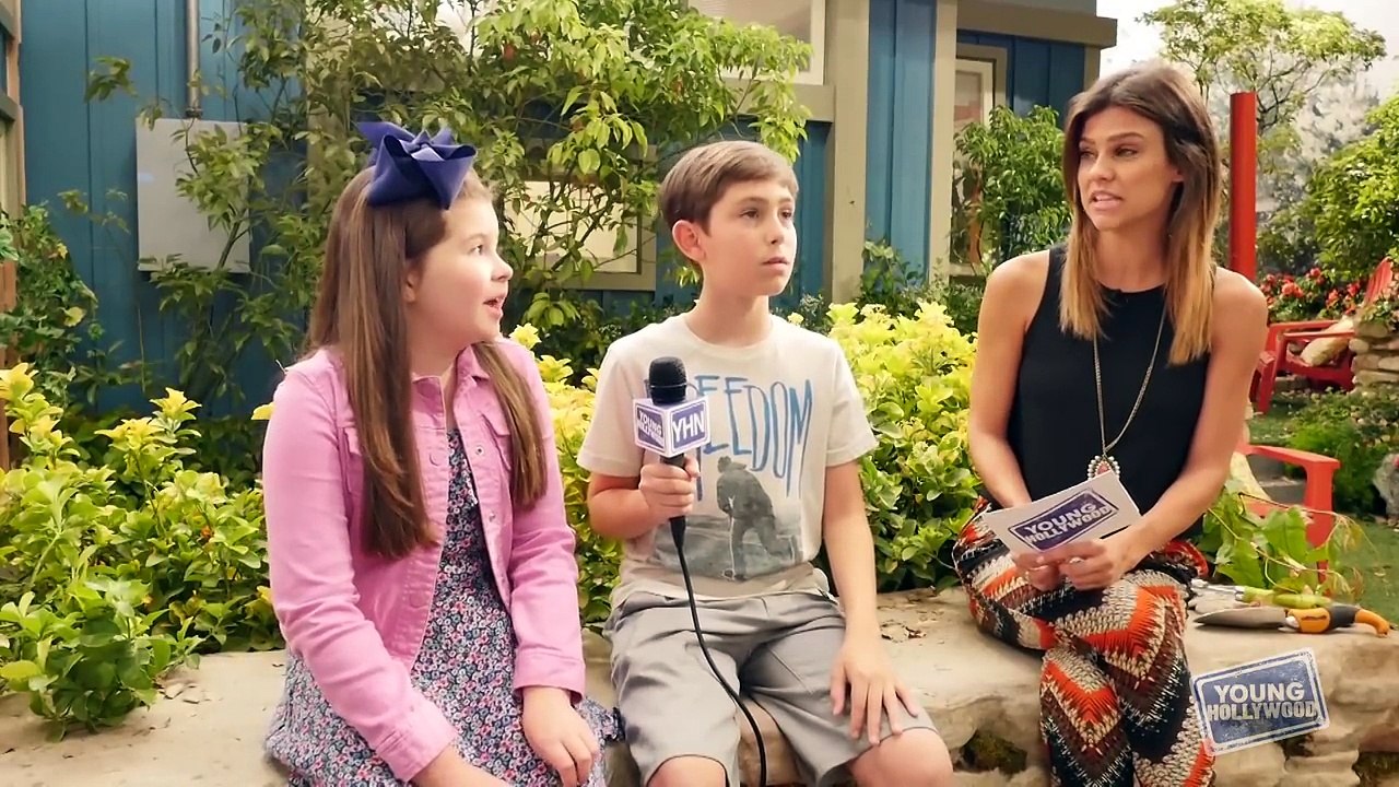 Set Tour of Nickelodeons The Thundermans with the Cast!