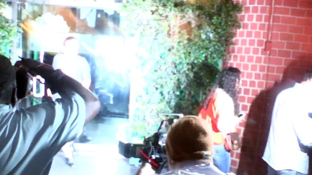 Kourtney Kardashian MAKES SURE Younes Bendjima KNOWS What He’s Missing!