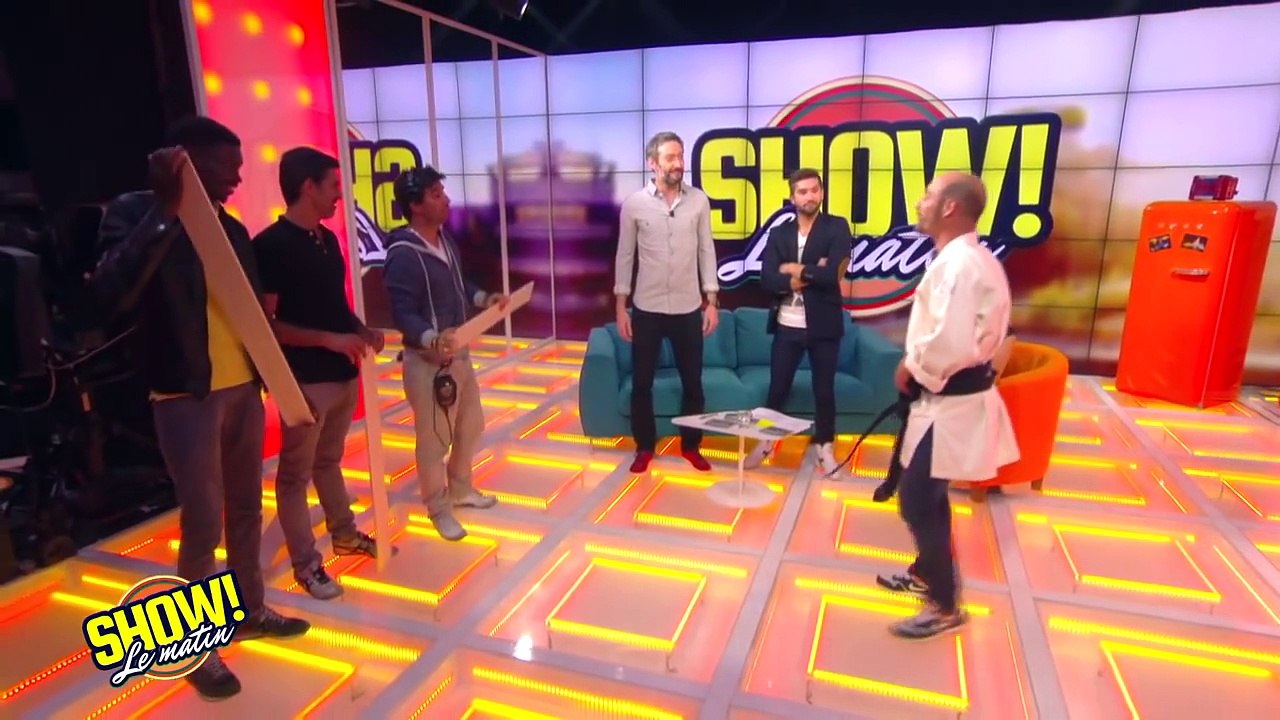 Kendji Girac Cassage de planchettes