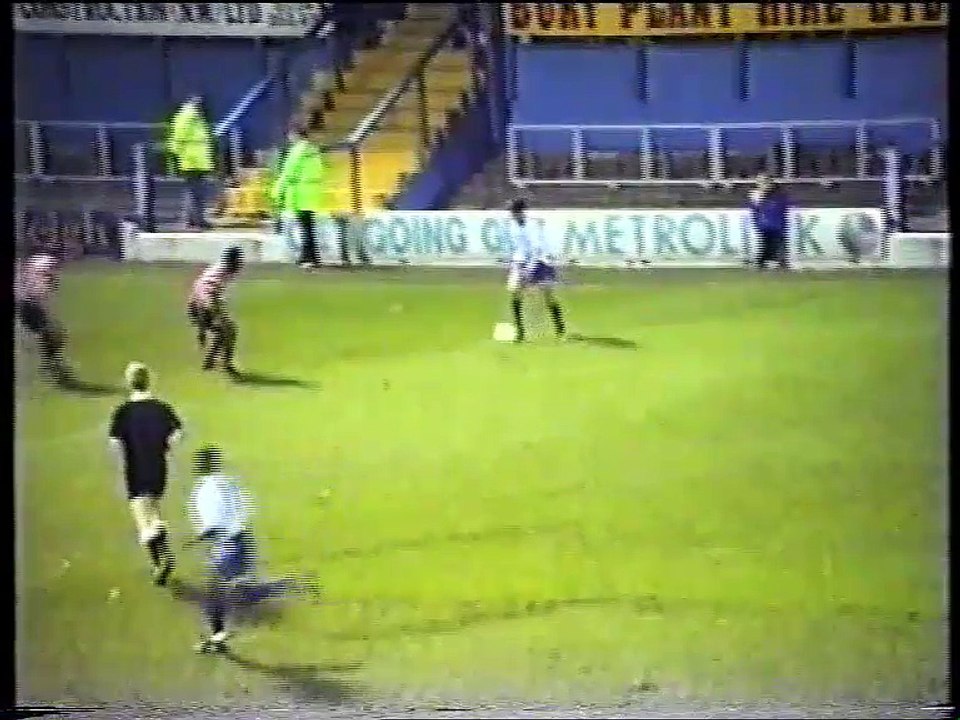 25 November 1995: Bury 2 Exeter City 0 (League)