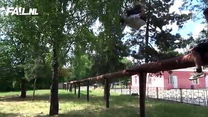 Největší blbci zari new. Fail Compilation September new.